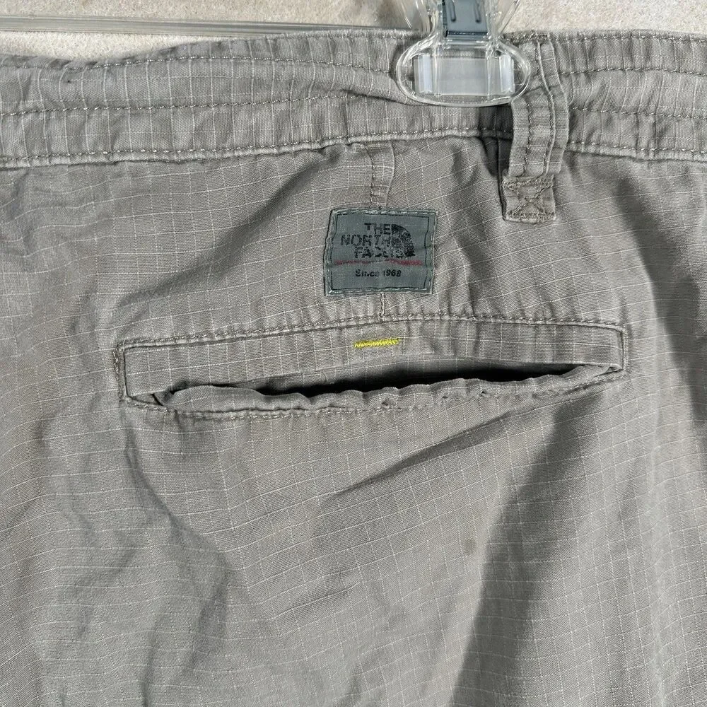 The North Face A5 Series Olive Beige Tan Shorts Men’s Size 40 Cotton Fisherman